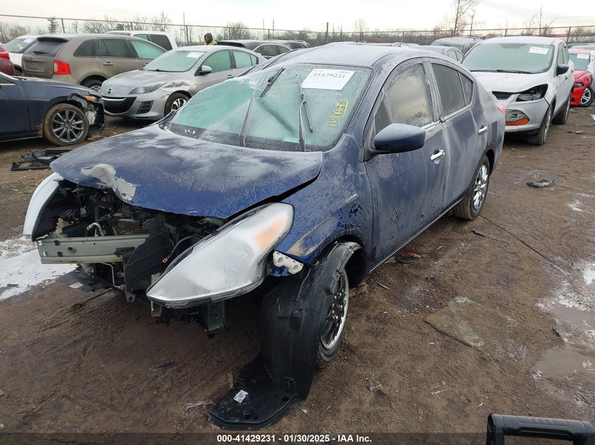 2019 NISSAN VERSA 1.6 SV - 3N1CN7AP1KL822866