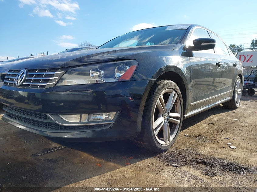 2014 VOLKSWAGEN PASSAT VIN: 1VWCN7A36EC064420
