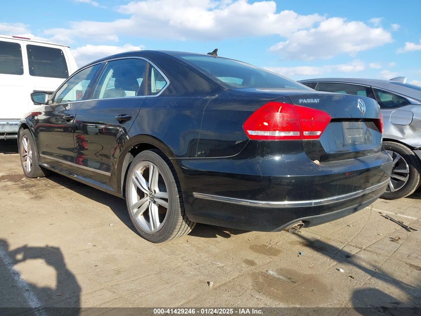 2014 VOLKSWAGEN PASSAT VIN: 1VWCN7A36EC064420