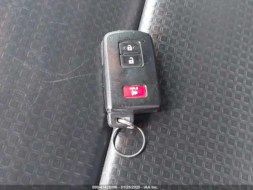 2018 TOYOTA TACOMA VIN: 3TMCZ5AN1JM135996