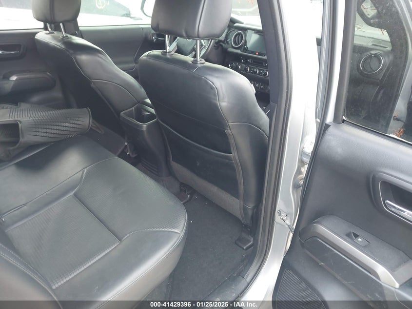 2018 TOYOTA TACOMA VIN: 3TMCZ5AN1JM135996