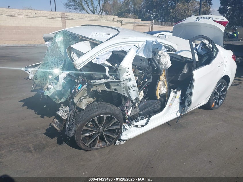 2019 TOYOTA COROLLA SE - 5YFBURHE2KP876756