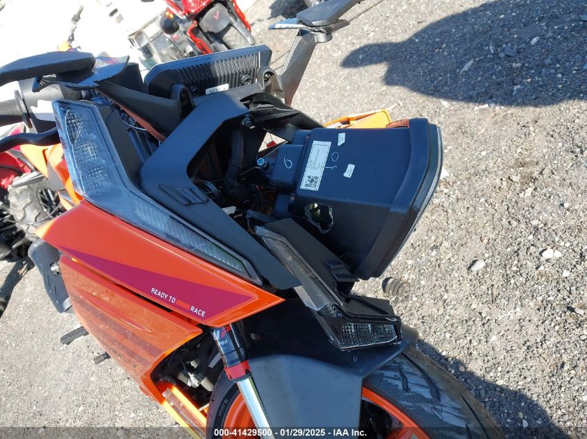 2024 Ktm 390 Rc VIN: MD2JYJ407RN207444 Lot: 41429500