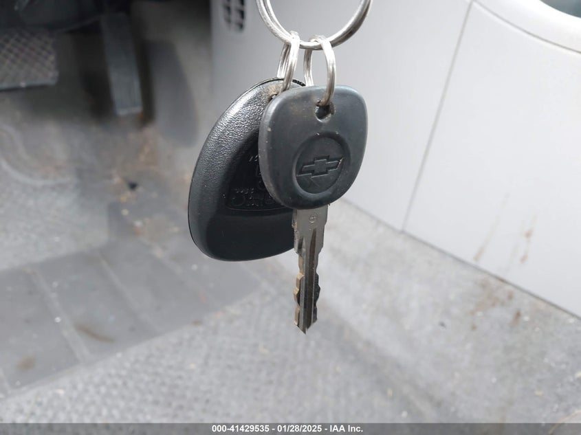 2009 CHEVROLET COBALT VIN: 1G1AT58H997195712