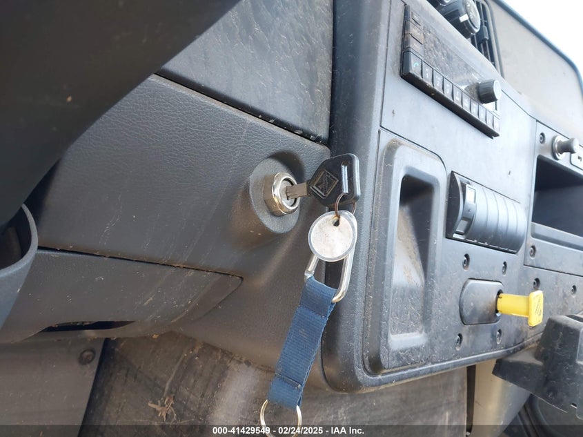 2020 International Mv607 VIN: 3HAEUMMN9L091359 Lot: 41429549