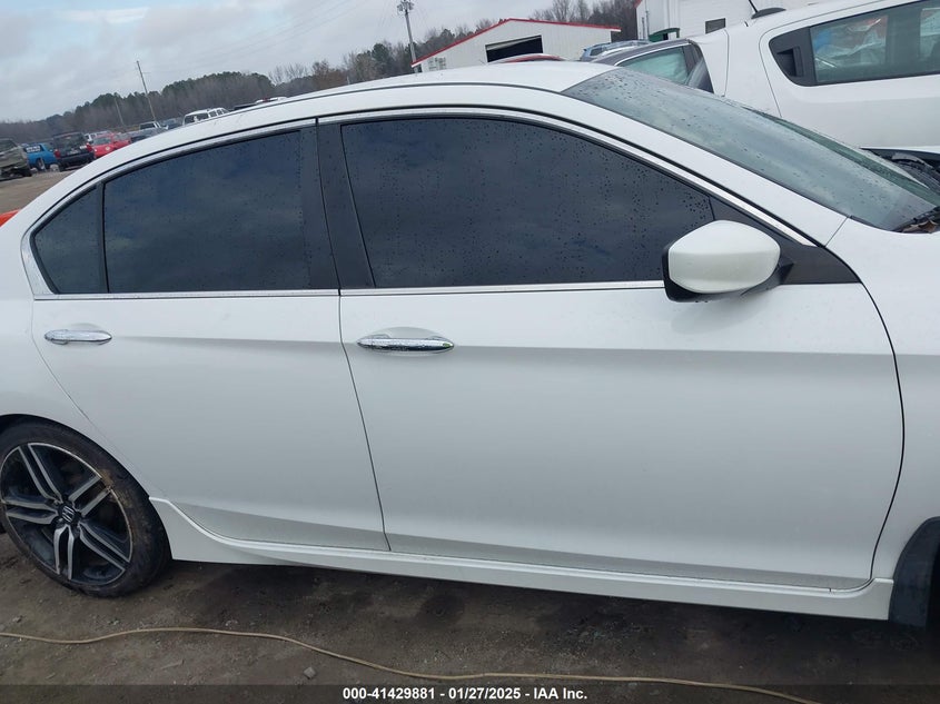 2017 HONDA ACCORD VIN: 1HGCR2F62HA022423