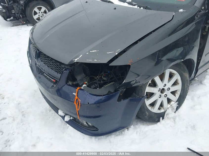 2017 DODGE GRAND CARAVAN SXT - 2C4RDGCG6HR818184