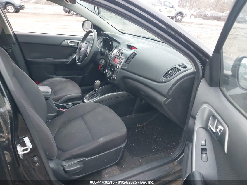 2013 KIA FORTE VIN: KNAFU4A29D5698412