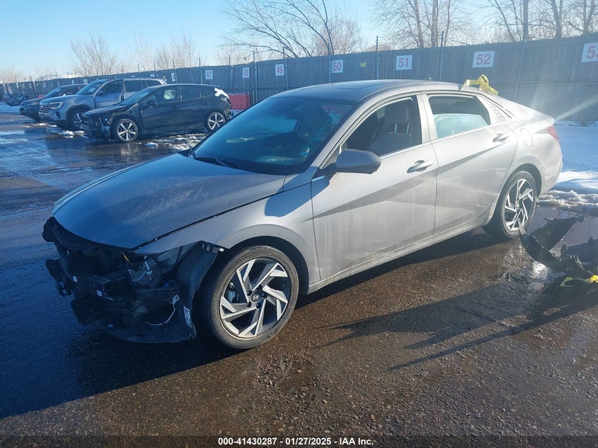 2024 HYUNDAI ELANTRA VIN: KMHLP4DG0RU769199