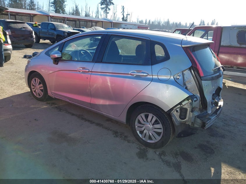2016 HONDA FIT VIN: JHMGK5H5XGX039460