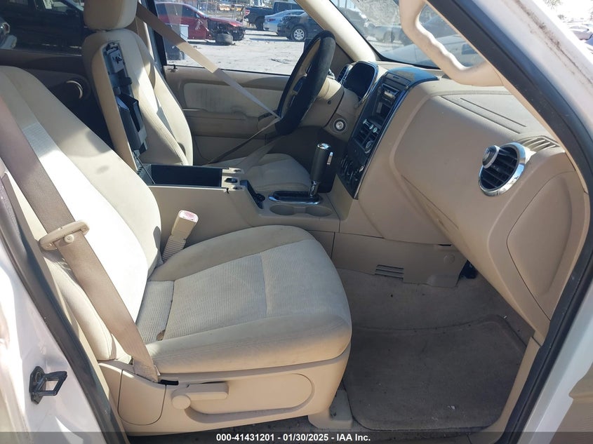 2008 FORD EXPLORER VIN: 1FMEU63E48UA73585