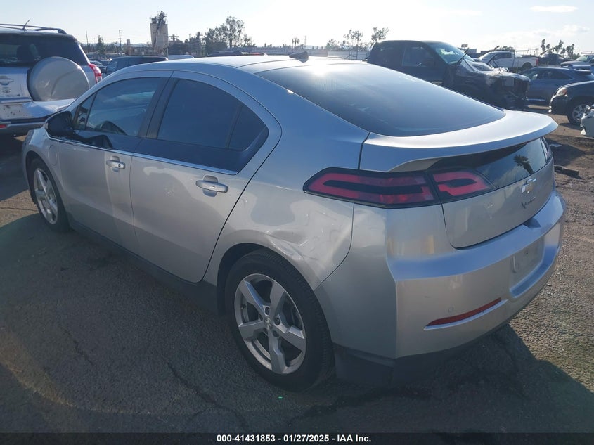 2014 CHEVROLET VOLT VIN: 1G1RE6E48EU153354