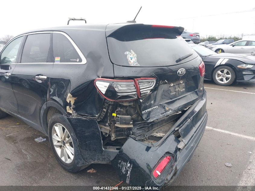 2019 KIA SORENTO 2.4L LX - 5XYPG4A36KG575579