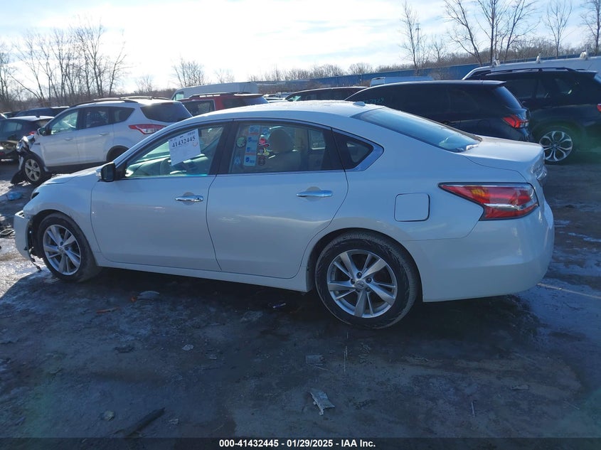2015 NISSAN ALTIMA VIN: 1N4AL3AP1FC151600