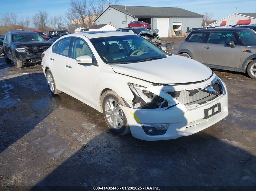 2015 NISSAN ALTIMA VIN: 1N4AL3AP1FC151600