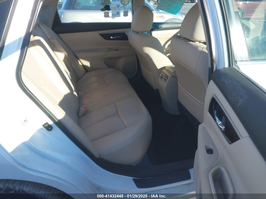 2015 NISSAN ALTIMA VIN: 1N4AL3AP1FC151600