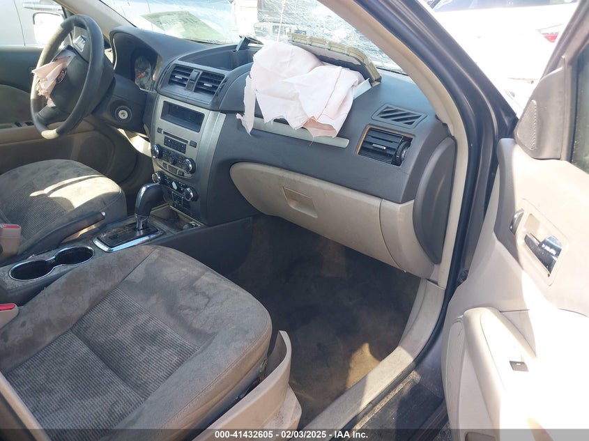 2011 FORD FUSION VIN: 3FAHP0HA2BR191537