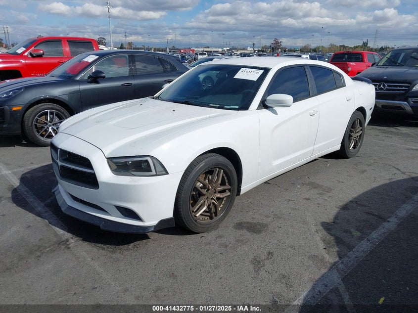 2011 DODGE CHARGER VIN: 2B3CL3CG9BH525900