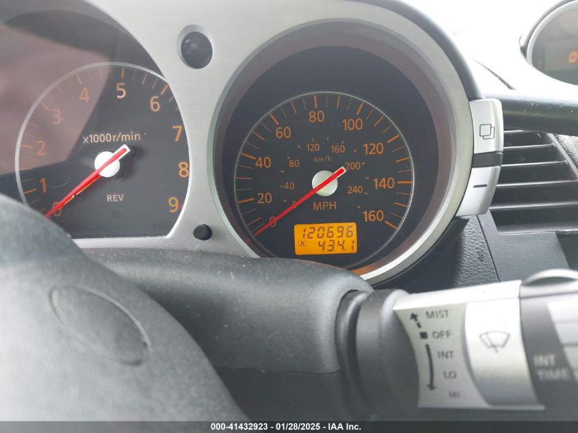 2008 Nissan 350Z VIN: JN1BZ34D68M705485 Lot: 41432923