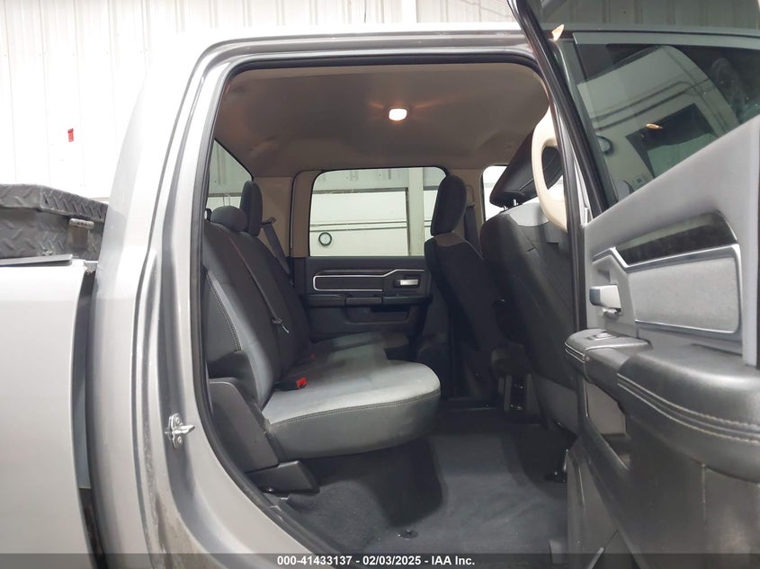 2020 RAM 2500 VIN: 3C6UR5JL0LG116089