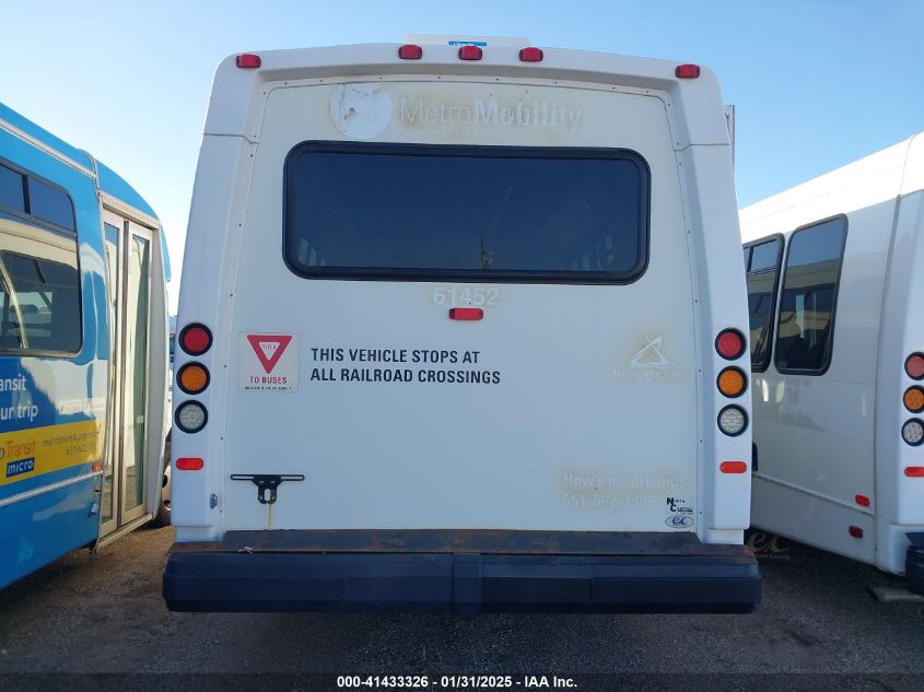 2016 Ford E-450 Cutaway VIN: 1FDFE4FSXGDC45303 Lot: 41433326