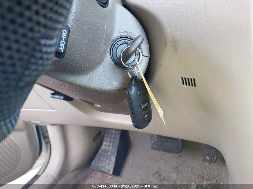 2006 Toyota Corolla Le VIN: 1NXBR32E66Z586838 Lot: 41433334