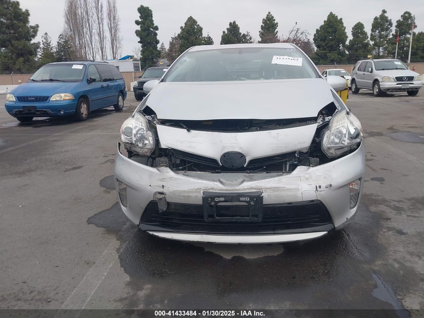 2015 TOYOTA PRIUS VIN: JTDKN3DU0F1946000