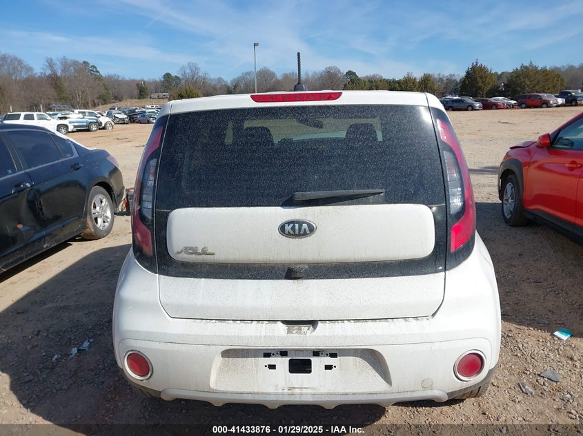 2019 KIA SOUL + - KNDJP3A52K7672924