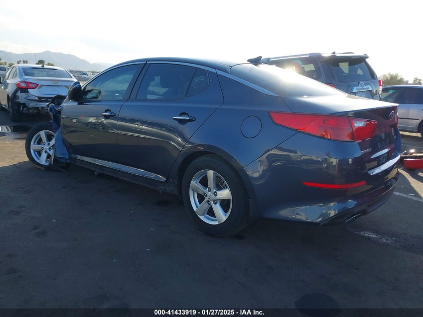 2015 KIA OPTIMA VIN: KNAGM4A74F5570341