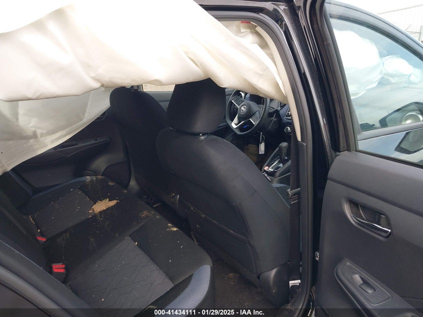 2024 NISSAN VERSA VIN: 3N1CN8EV1RL905366