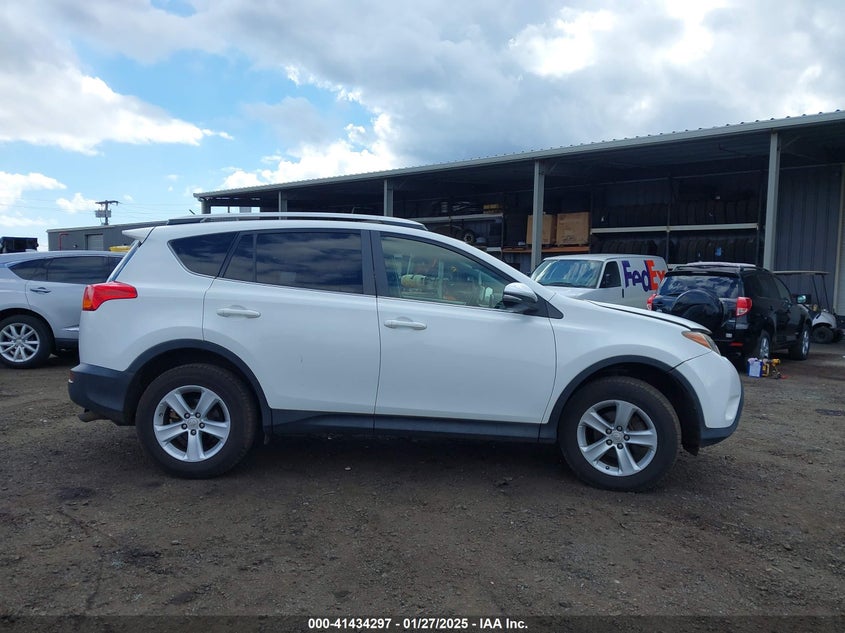 2013 TOYOTA RAV4 XLE - JTMWFREVXDD003410