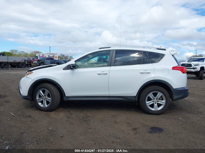 2013 TOYOTA RAV4 XLE - JTMWFREVXDD003410