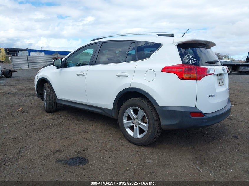 2013 TOYOTA RAV4 XLE - JTMWFREVXDD003410