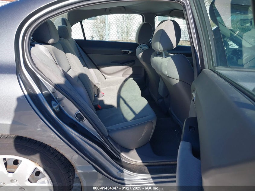 2011 HONDA CIVIC VIN: 2HGFA1F51BH532647