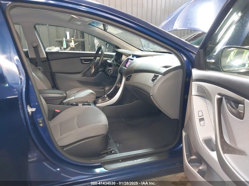 2013 HYUNDAI ELANTRA VIN: KMHDH4AE1DU500108