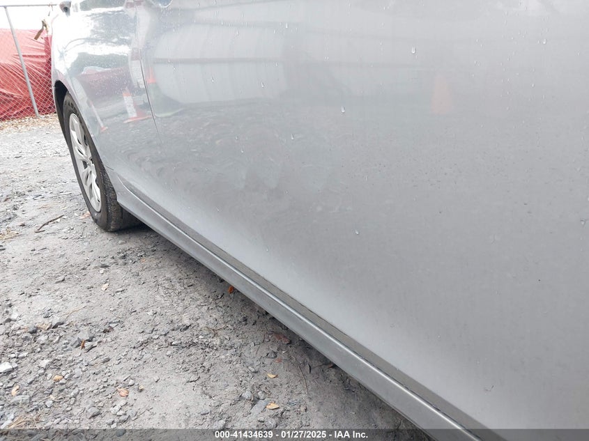 2011 HYUNDAI SONATA VIN: 5NPEB4ACXBH250948