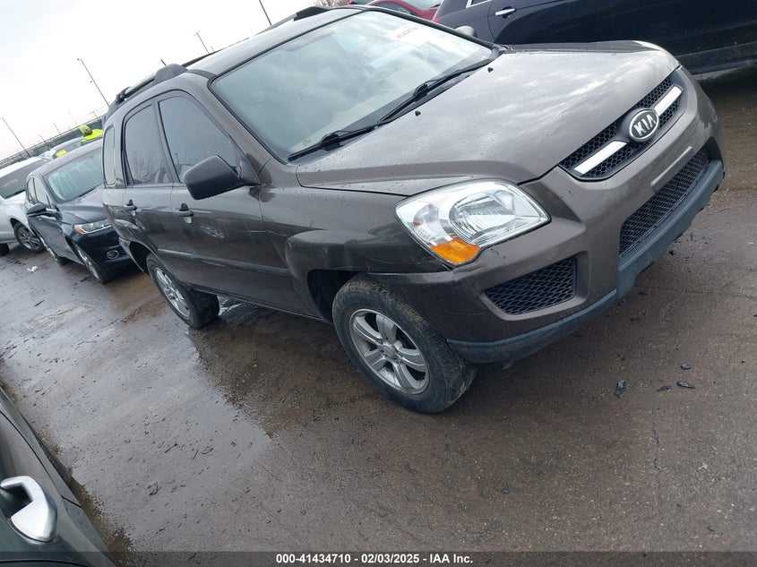 2009 KIA SPORTAGE VIN: KNDJF724897568318