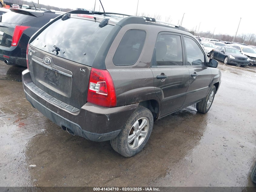 2009 KIA SPORTAGE VIN: KNDJF724897568318
