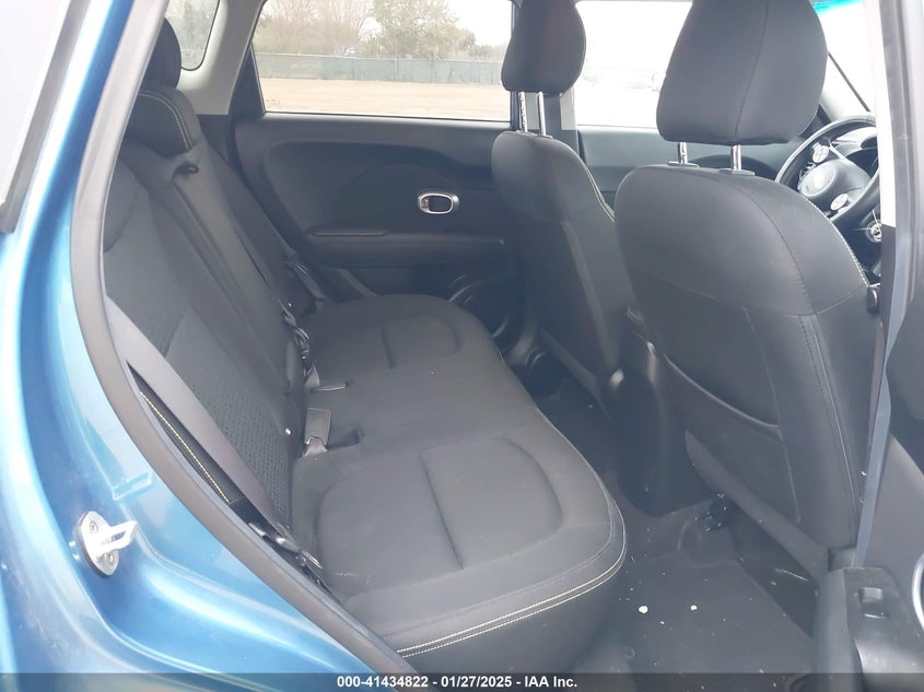 2016 KIA SOUL VIN: KNDJP3A55G7336613