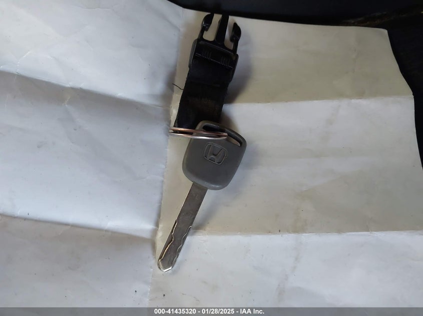 2012 HONDA ACCORD VIN: 1HGCS1B39CA007467