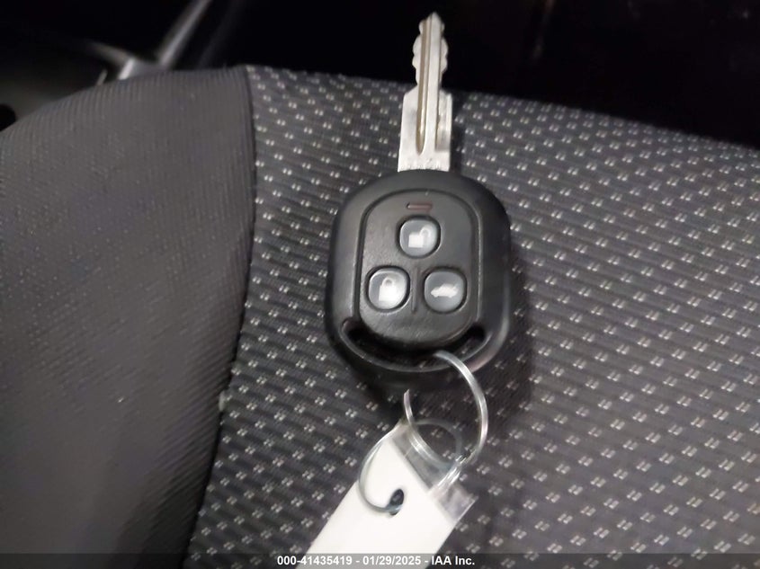 2009 CHEVROLET AVEO VIN: KL1TD56E99B637446