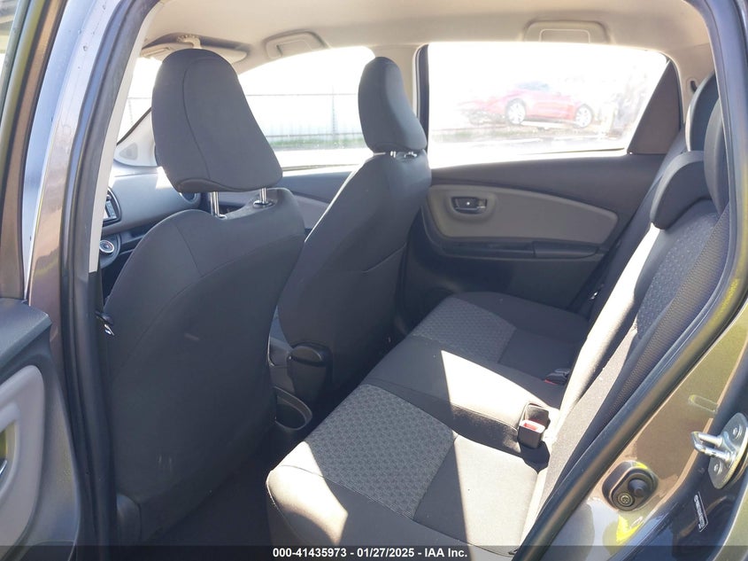 2015 TOYOTA YARIS VIN: VNKKTUD34FA022251