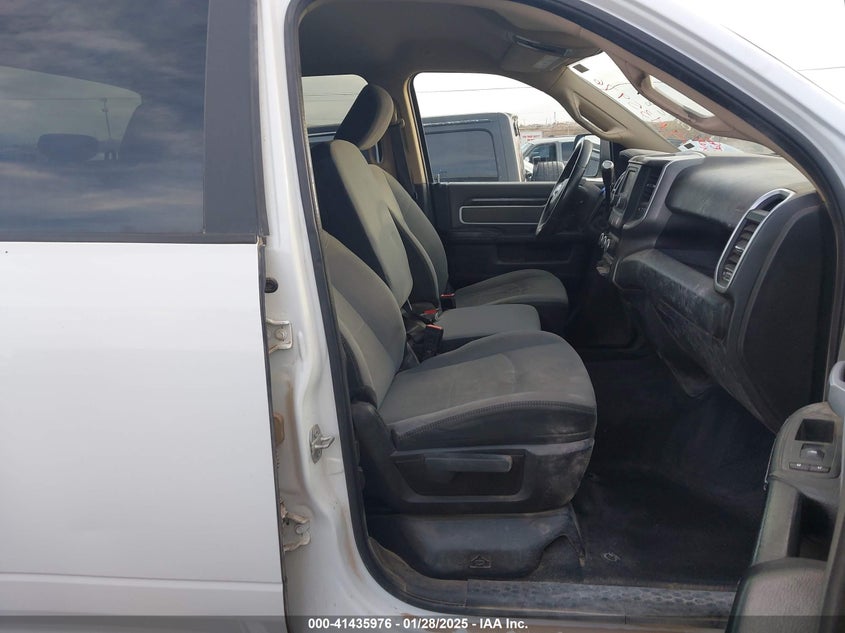 2020 RAM 2500 VIN: 3C6UR5JL4LG140945