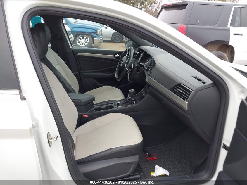 2019 VOLKSWAGEN JETTA VIN: 3VWC57BU6KM202541