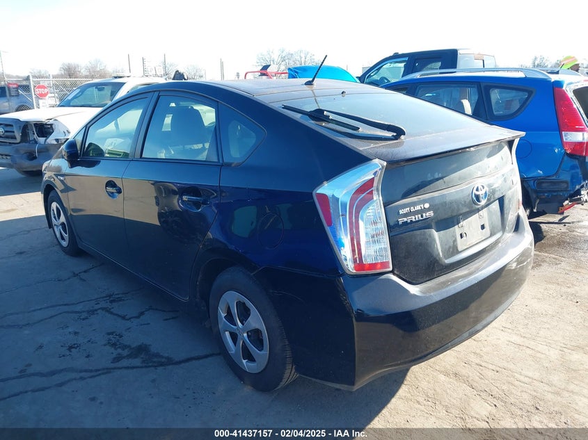 2013 TOYOTA PRIUS VIN: JTDKN3DU1D5651610