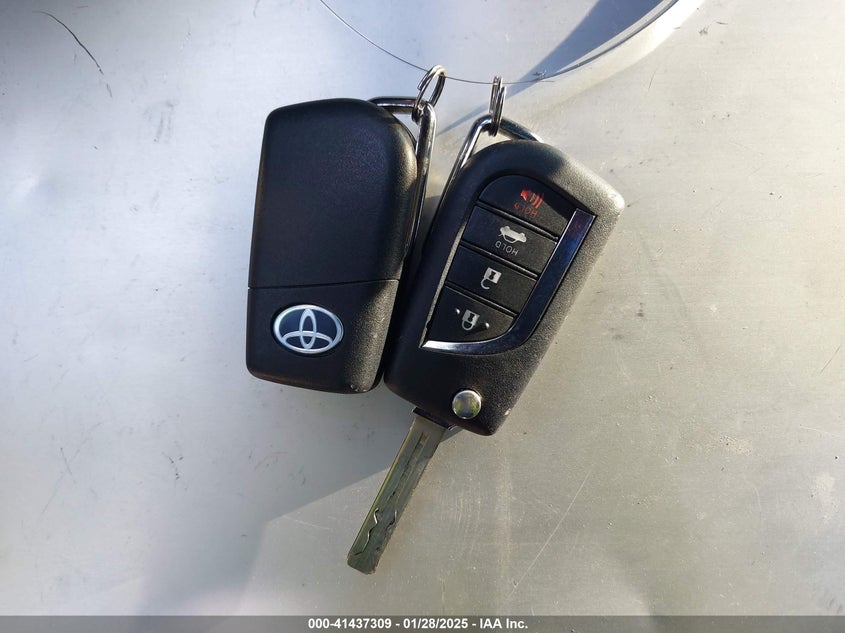 2020 TOYOTA CAMRY VIN: 4T1G11AK3LU867757