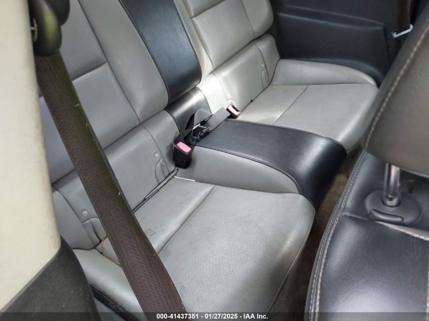 2010 Chevrolet Camaro 2Lt VIN: 2G1FG1EV4A9158096 Lot: 41437351