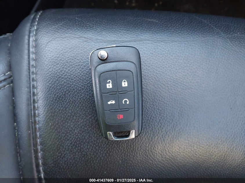 2014 CHEVROLET CRUZE VIN: 1G1PE5SB8E7236558