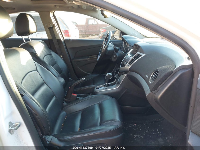 2014 CHEVROLET CRUZE VIN: 1G1PE5SB8E7236558