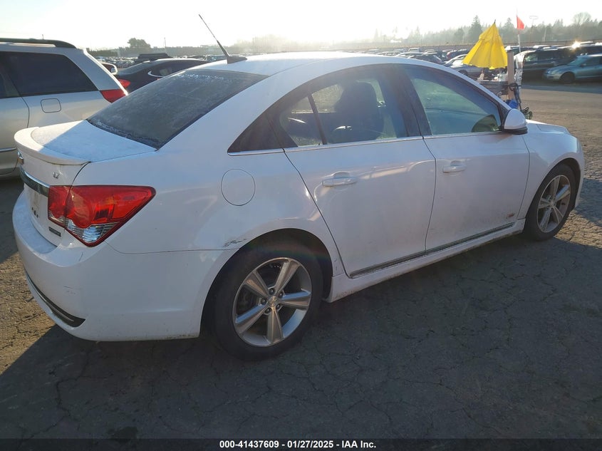 2014 CHEVROLET CRUZE VIN: 1G1PE5SB8E7236558
